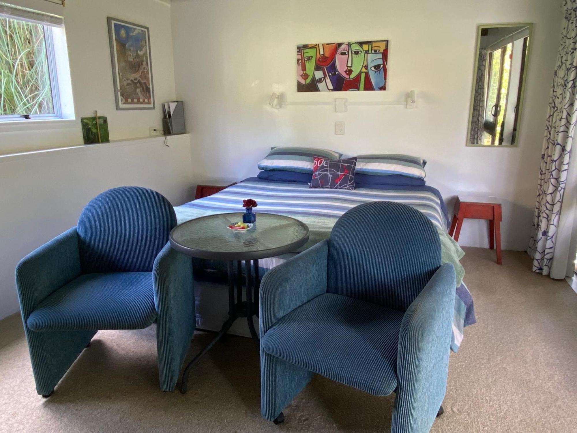 Superb Studio Retreat With Spa, Pool & Bbq Access Whanganui Exterior foto